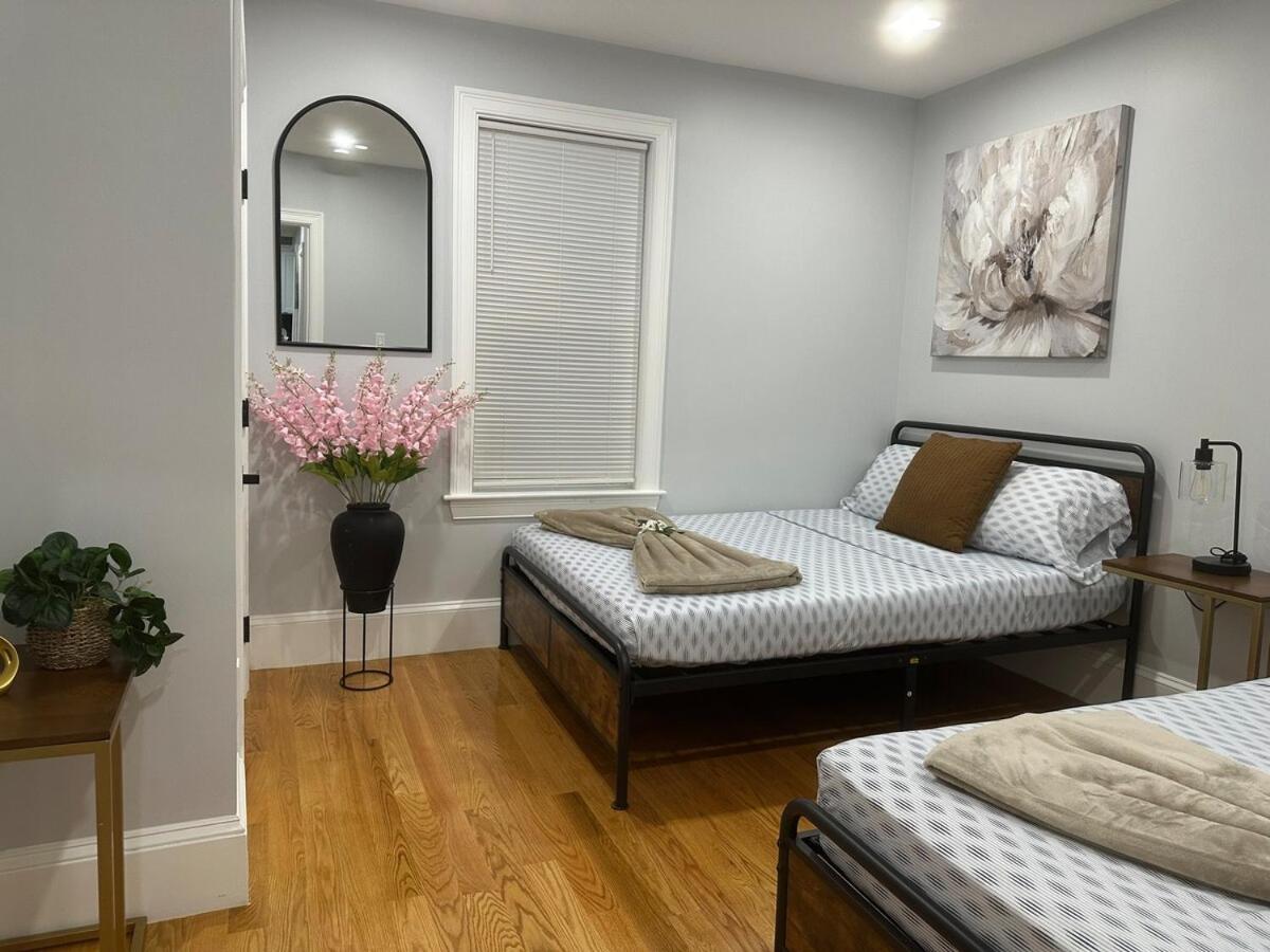 85a Charming Base, 3br, 2ba Ideal For Families Apartment *
