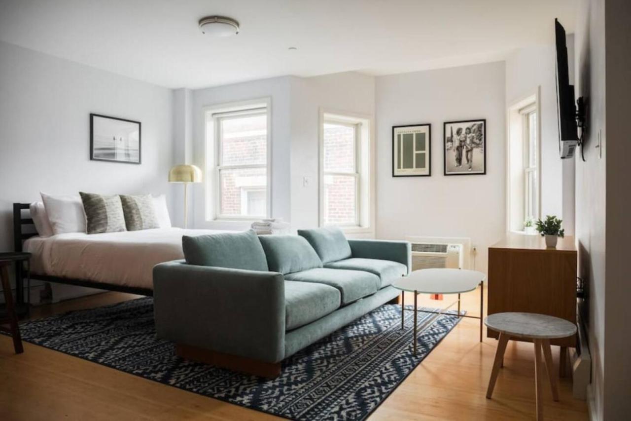 Apartment Chic Ideal For Nurses Boston