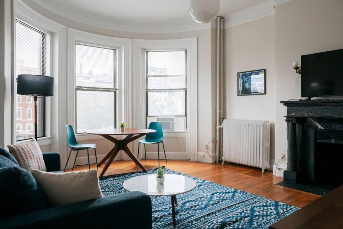 Apartment Spacious Fenway 1br