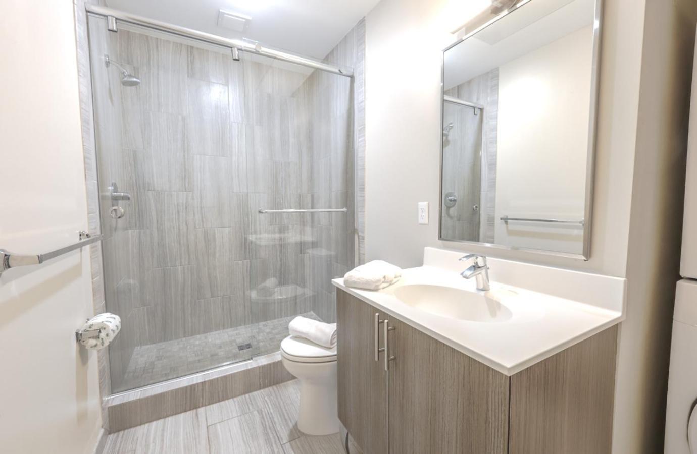 Common Loft With Washer Dryer * Boston