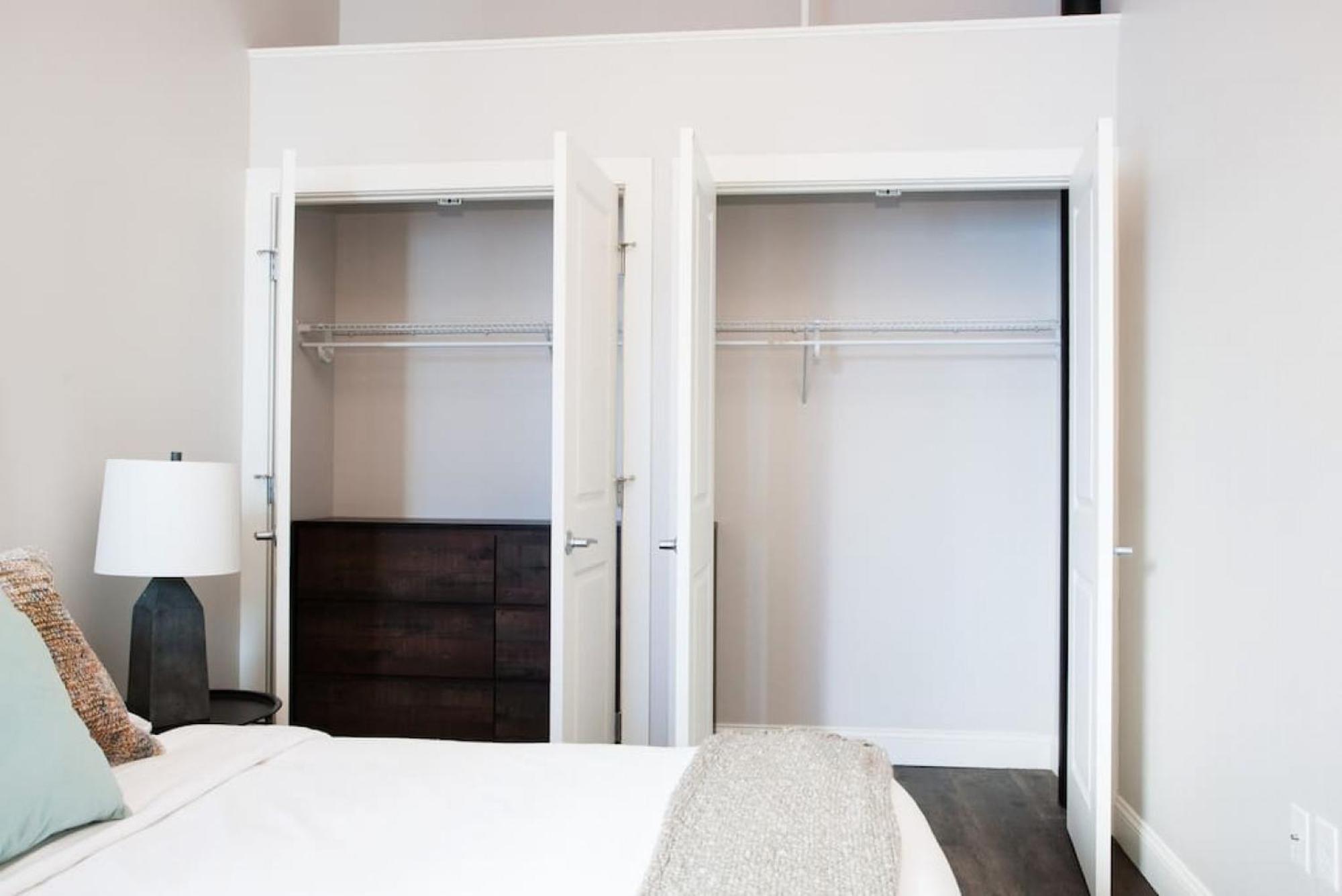 Centrally Located Luxurious Loft Walk Anywhere * Boston