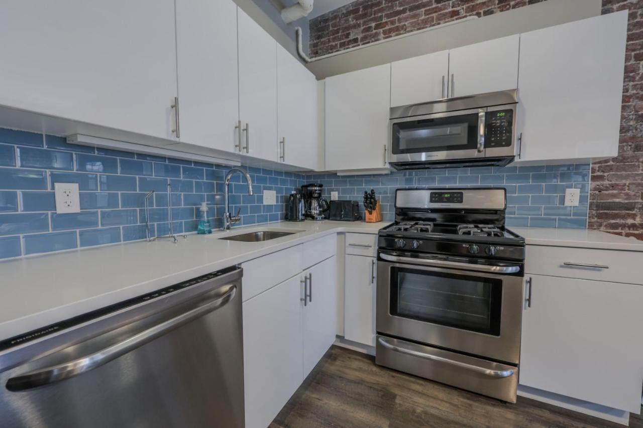 Apartment Pet Friendly 3 Bed 2 Bath Steps To Beacon Hill Boston