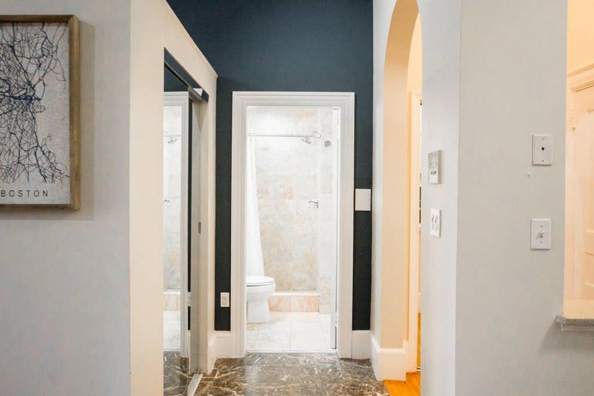 Classic Furnished 1br In Fenway In Brownstone Bldg Apartment Boston