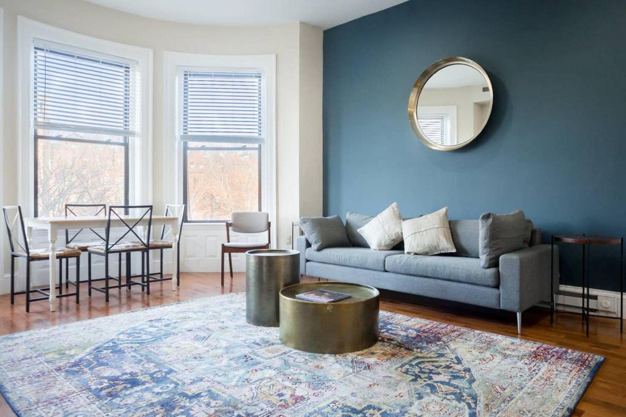 Classic Furnished 1br In Fenway In Brownstone Bldg Apartment Boston