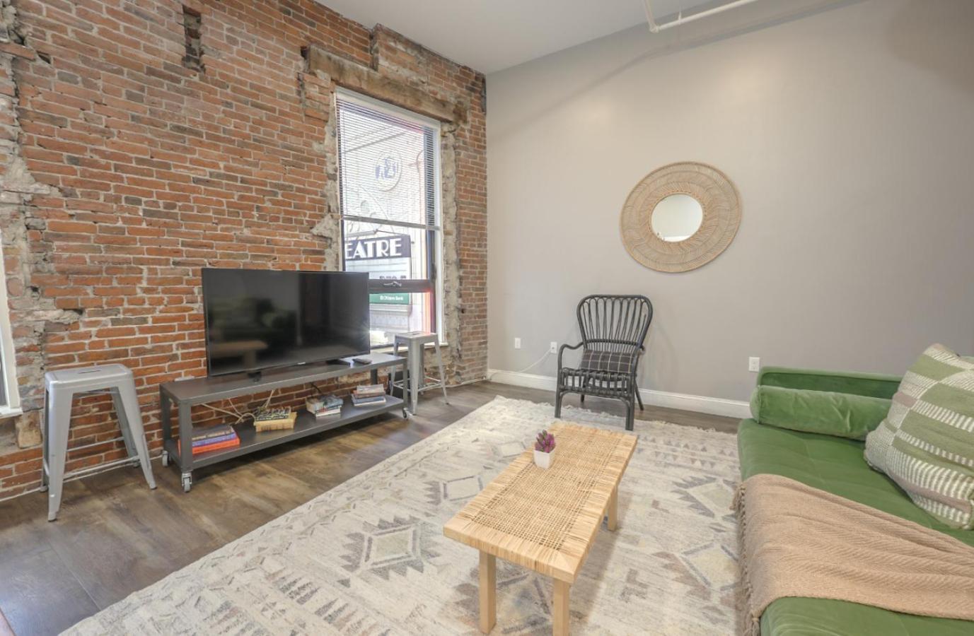 Apartamento Flexible Historic Loft Near Common