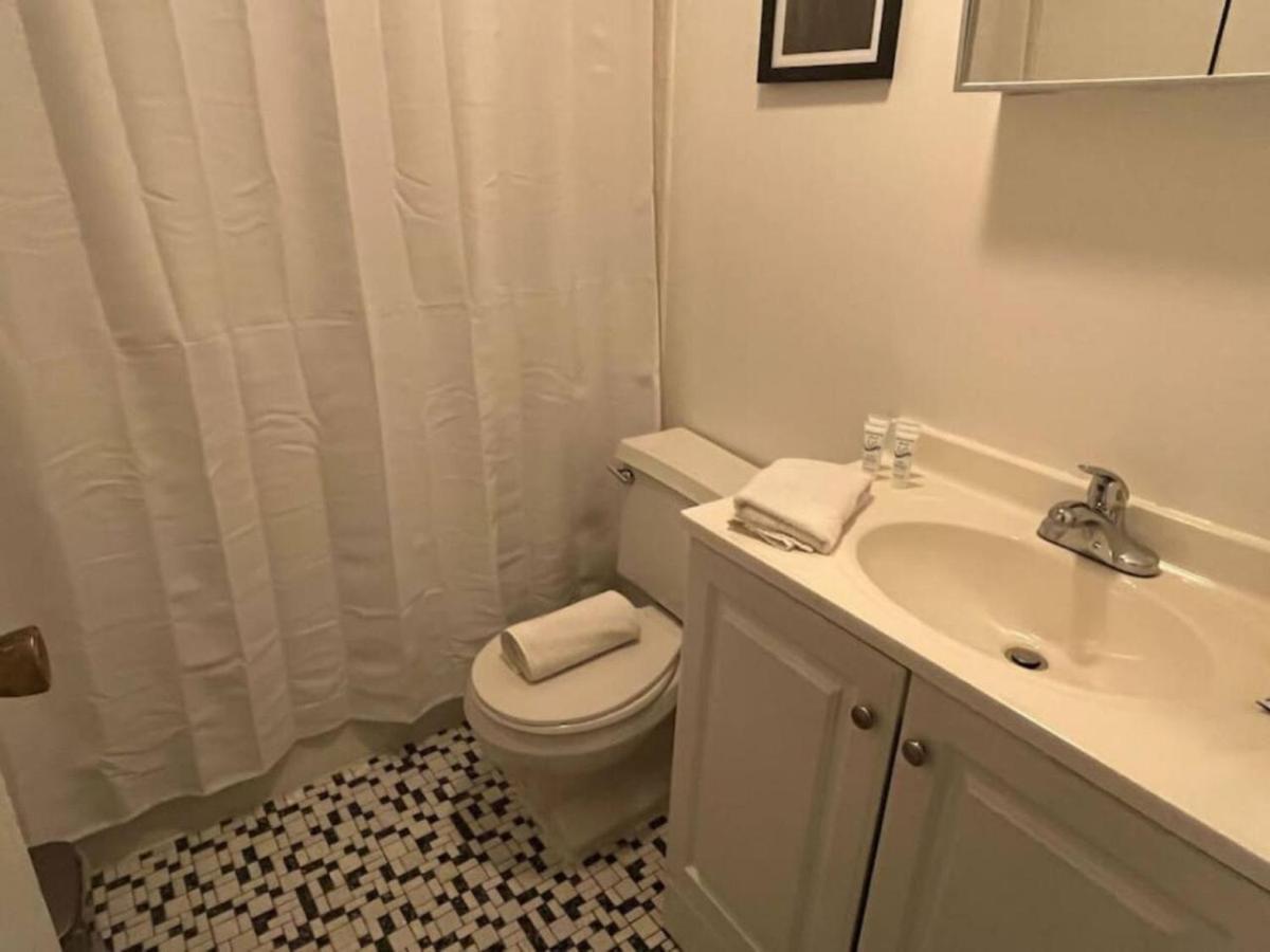 Cozy And Modern 1 Bedroom In Kenmore Sq Apartment *