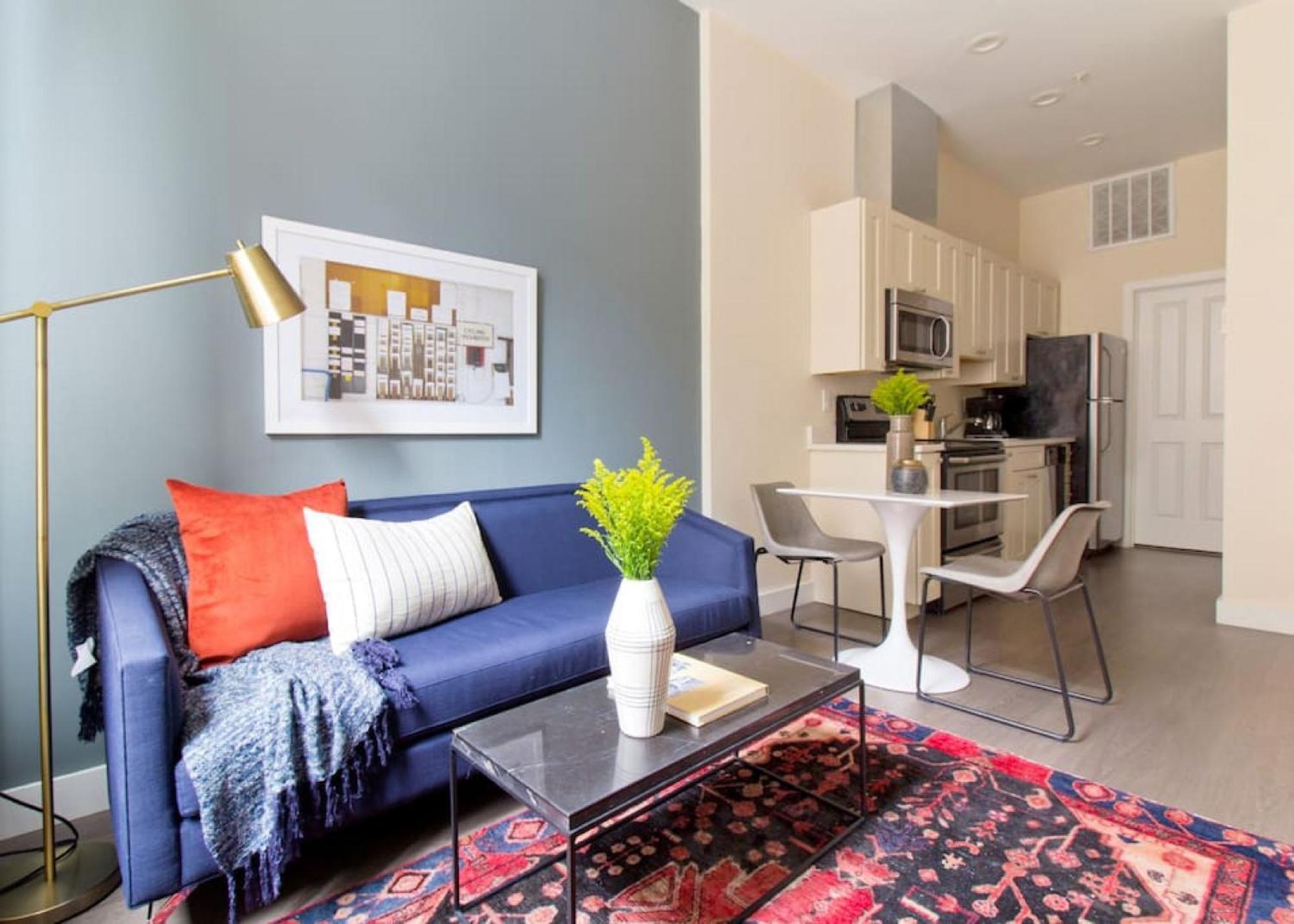 Bright And Bold Loft Fast Wifi Downtown * Boston