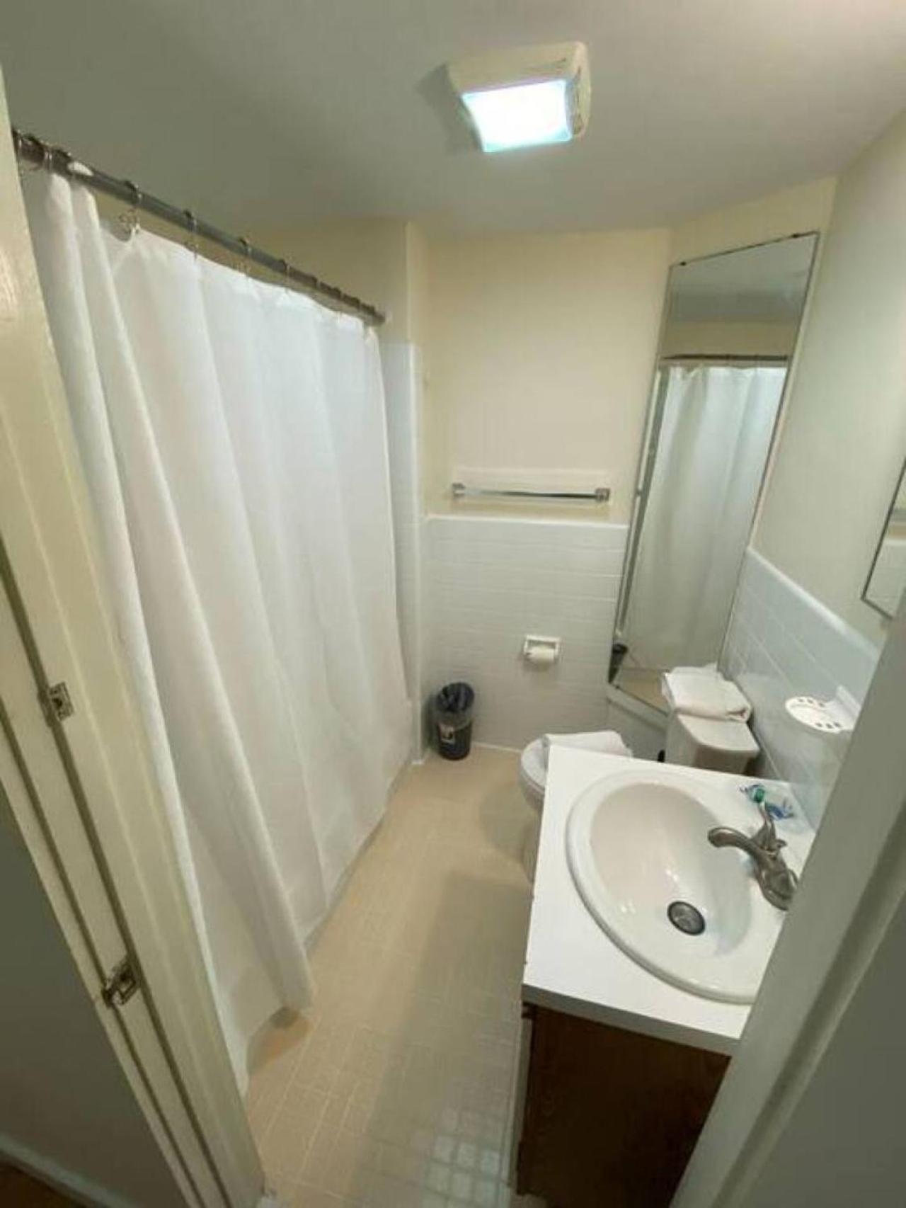 Wonderful Fenway 3 Bed 2bath Steps From Fenway Park Apartment *
