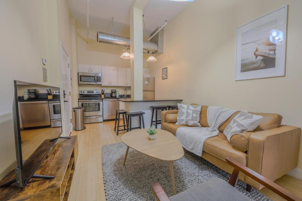 Almost There 4bed 2bath In Downtown