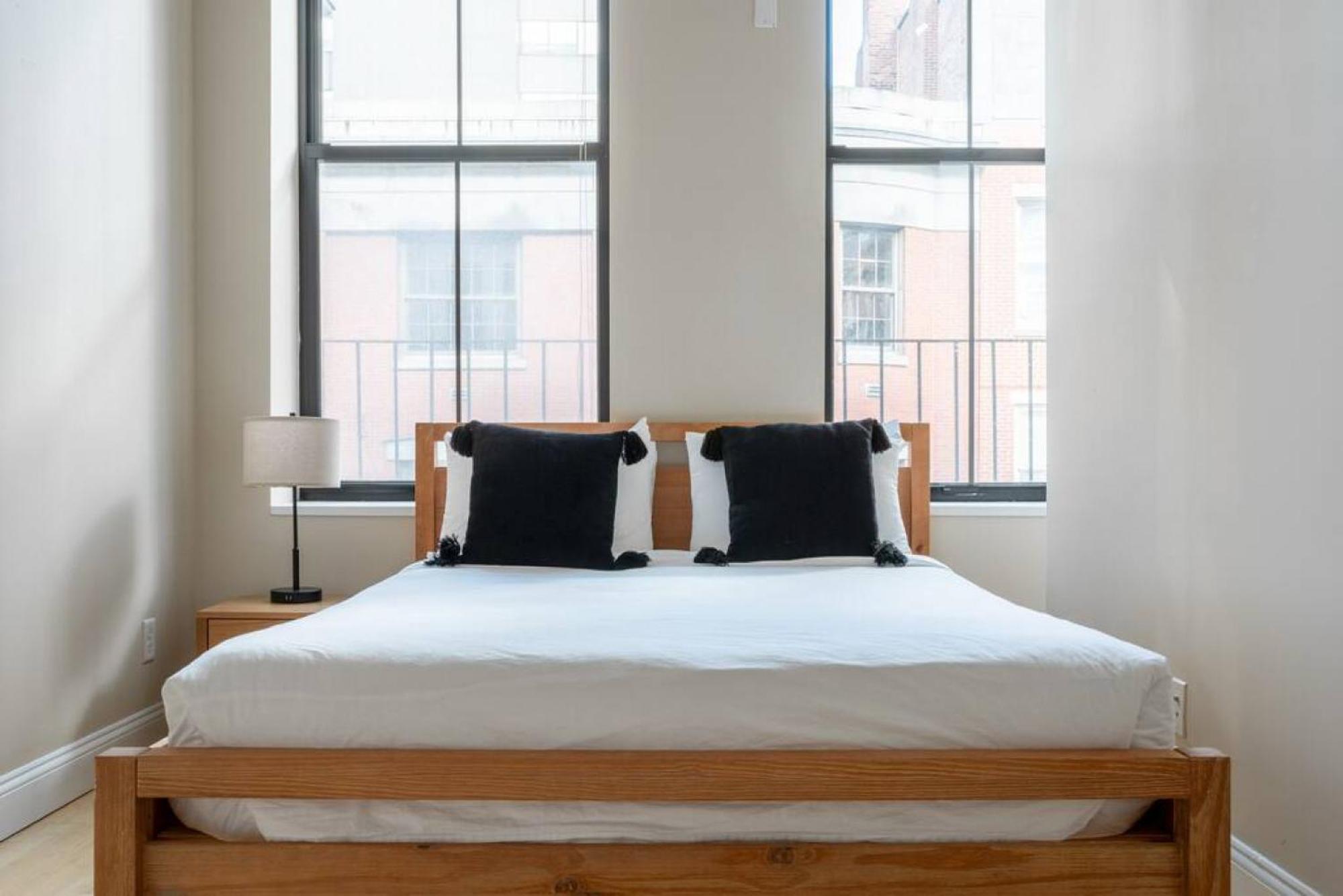 Appartement Beautiful 4br 2br Downtown Xing High Ceilings *