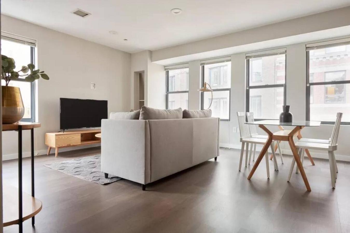 New And Lovely 1br In Fidi District With Keyless Entry *