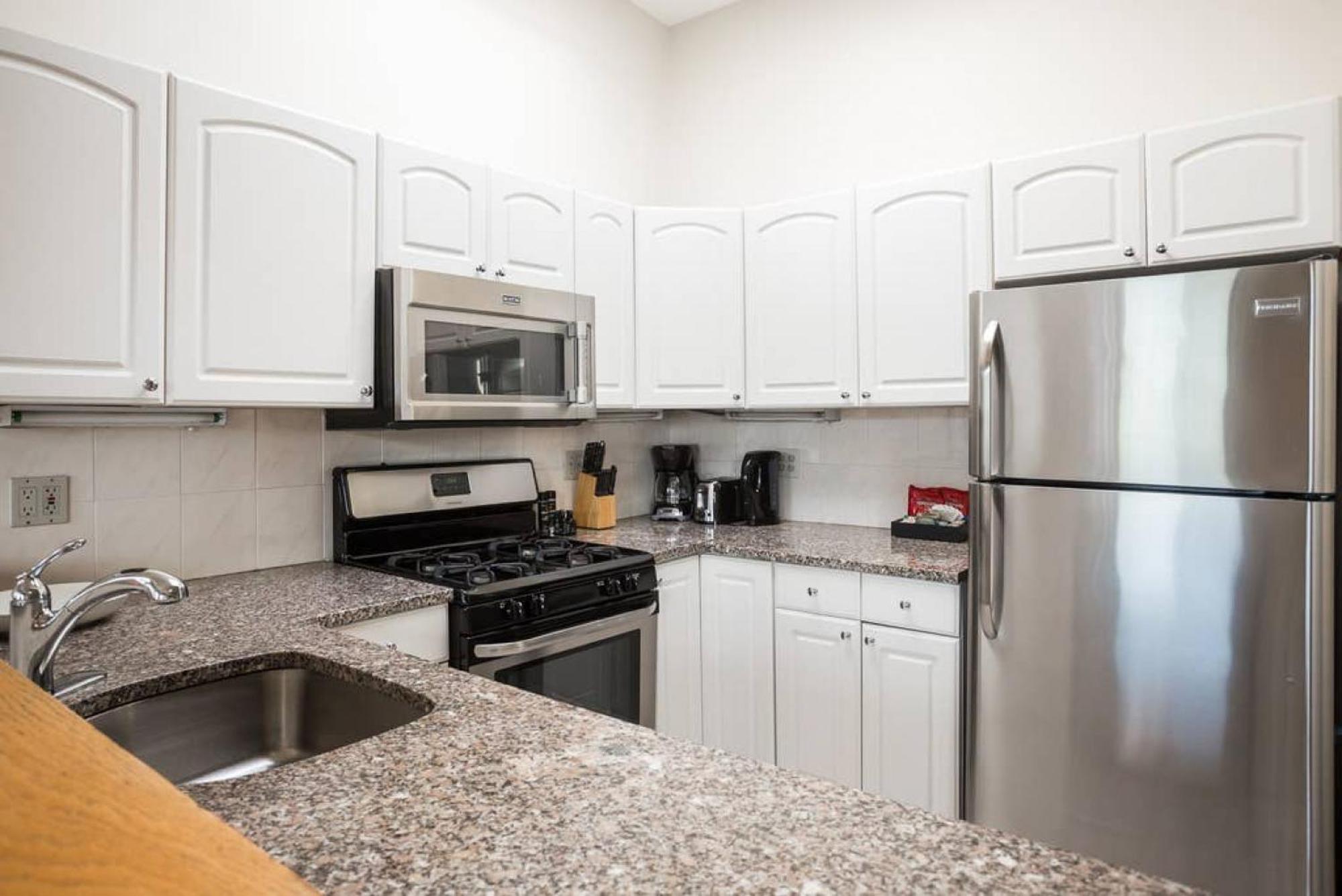 Luxury 4br 3ba In Fenway W Epic Roof Deck Apartment Boston