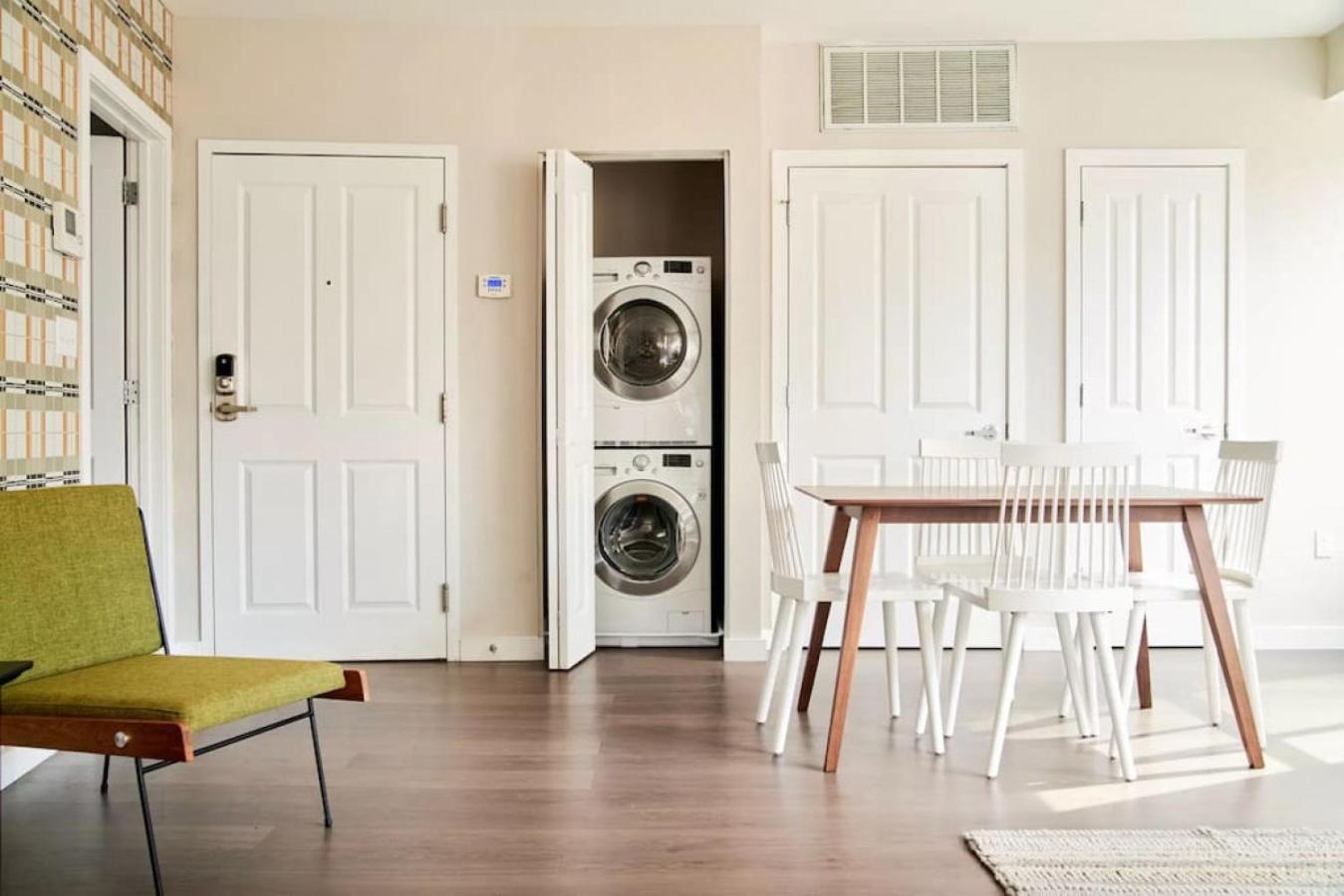 Spacious Fidi 2br 2ba Close To Everything *