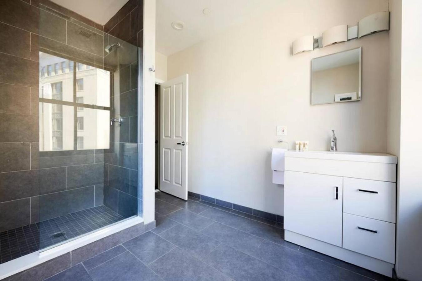 Spacious Fidi 2br 2ba Close To Everything Apartment Boston