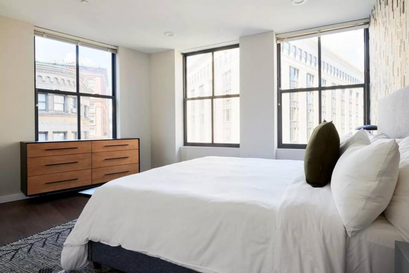 Spacious Fidi 2br 2ba Close To Everything * Boston