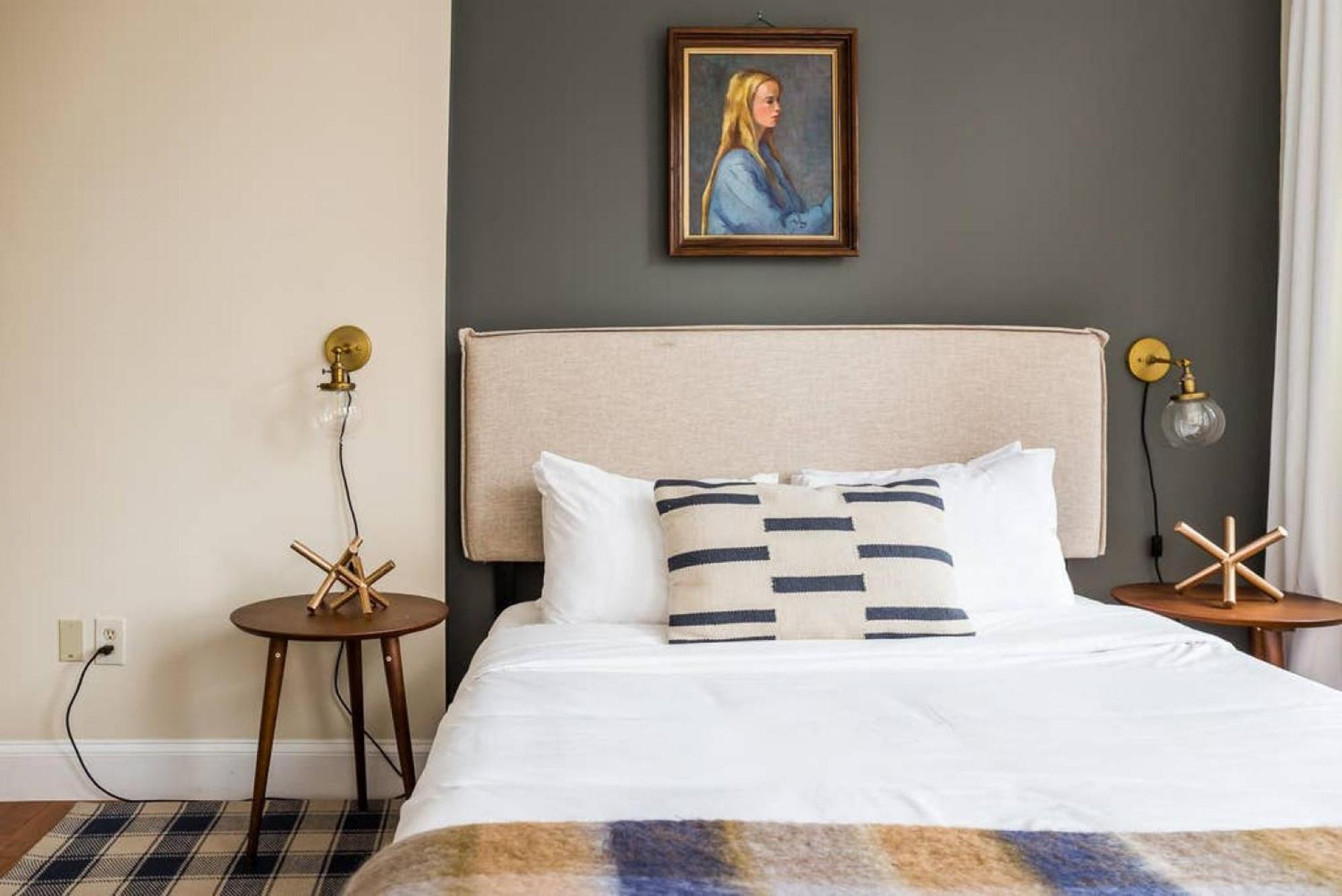 Apartment Convenient, Furnished 1br In The Heart Of *