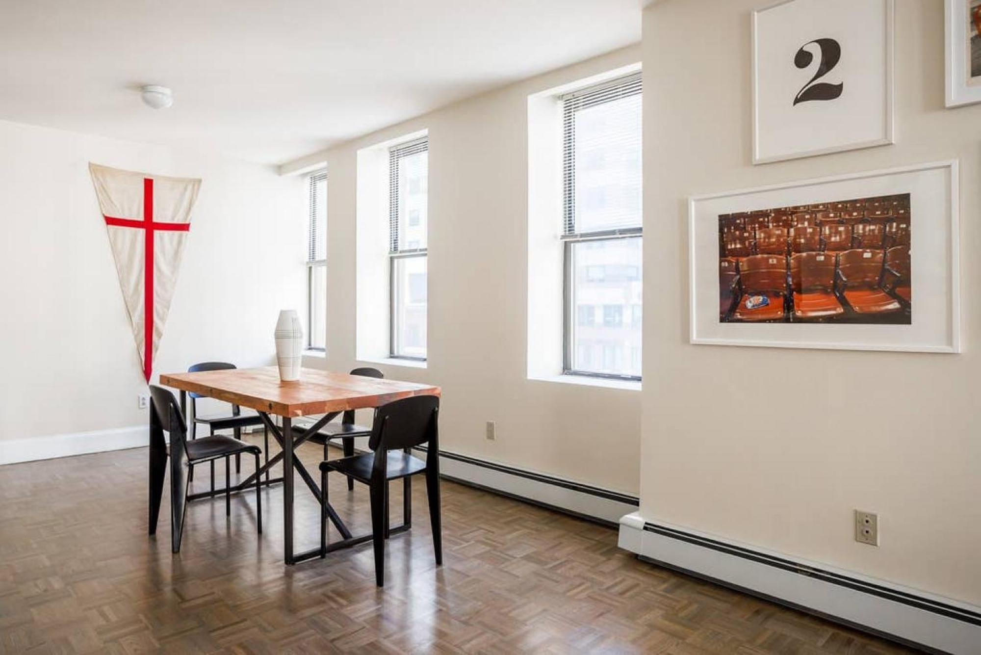 Elegant 2 Bed 2 Bath Furnished In Fidi Apartment