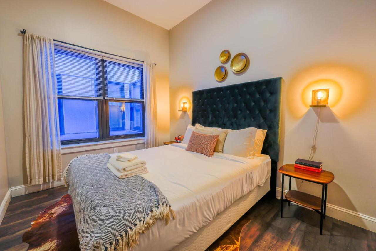 Keyless Entry Laundry In Unit Pet Friendly Apartment Boston