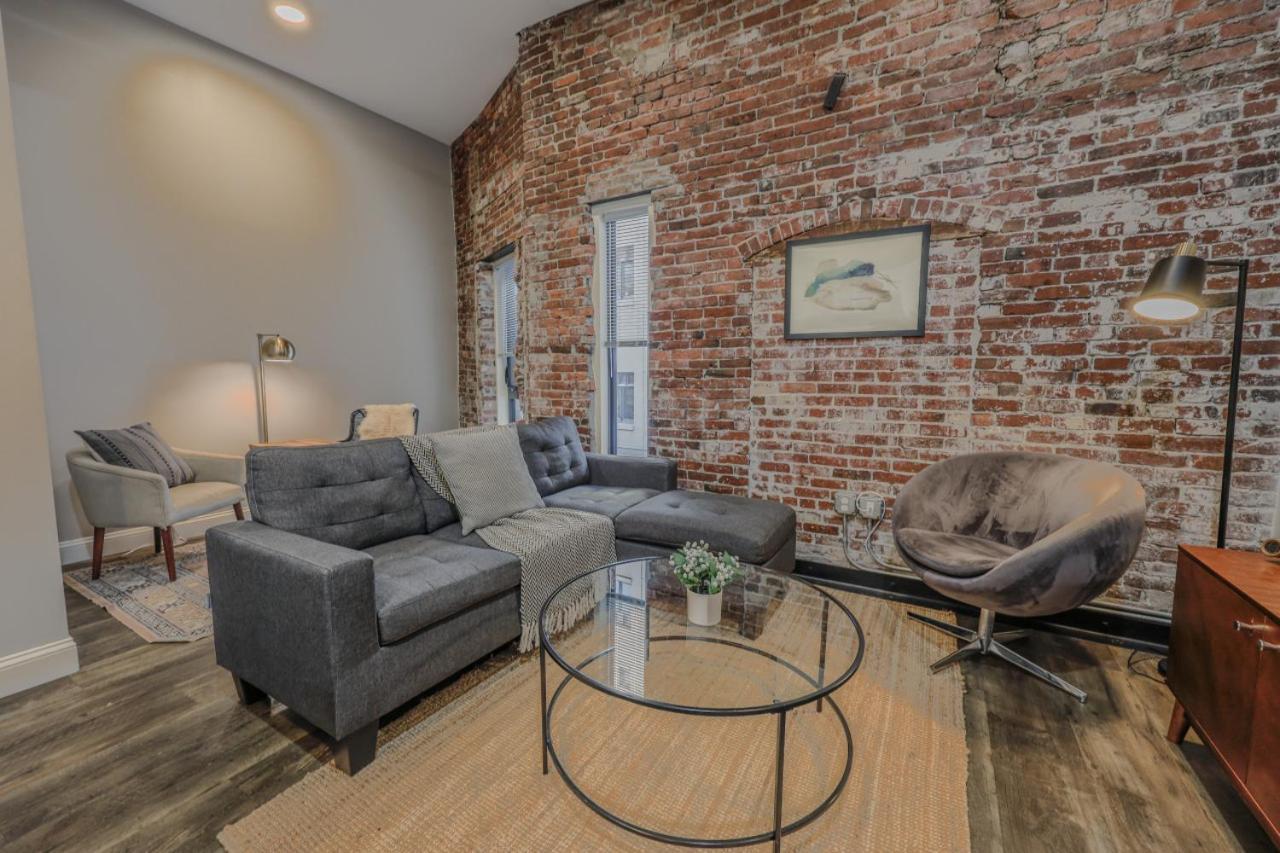 Centralized Downtown Location Onsite Parking * Boston