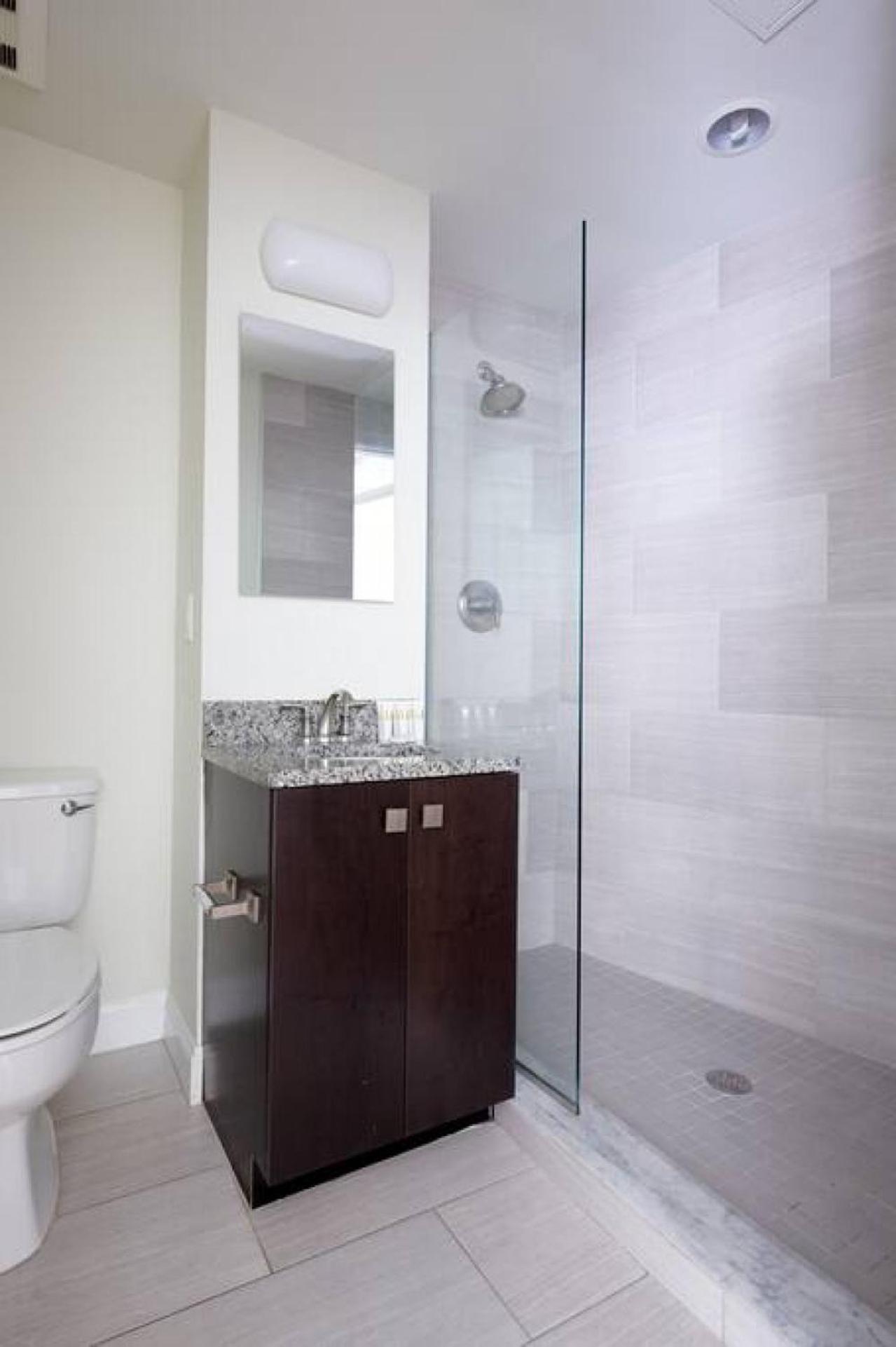 Wonderful Fidi 2br With Keyless Entry *