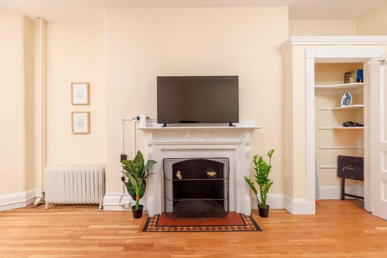 Apartment Charming Newbury Street Gem Boston
