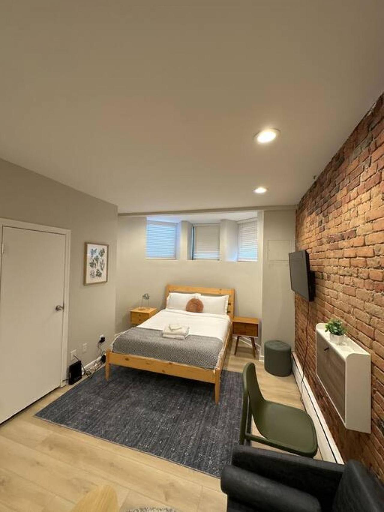 Brixton Minutes From Back Bay Apartment Boston