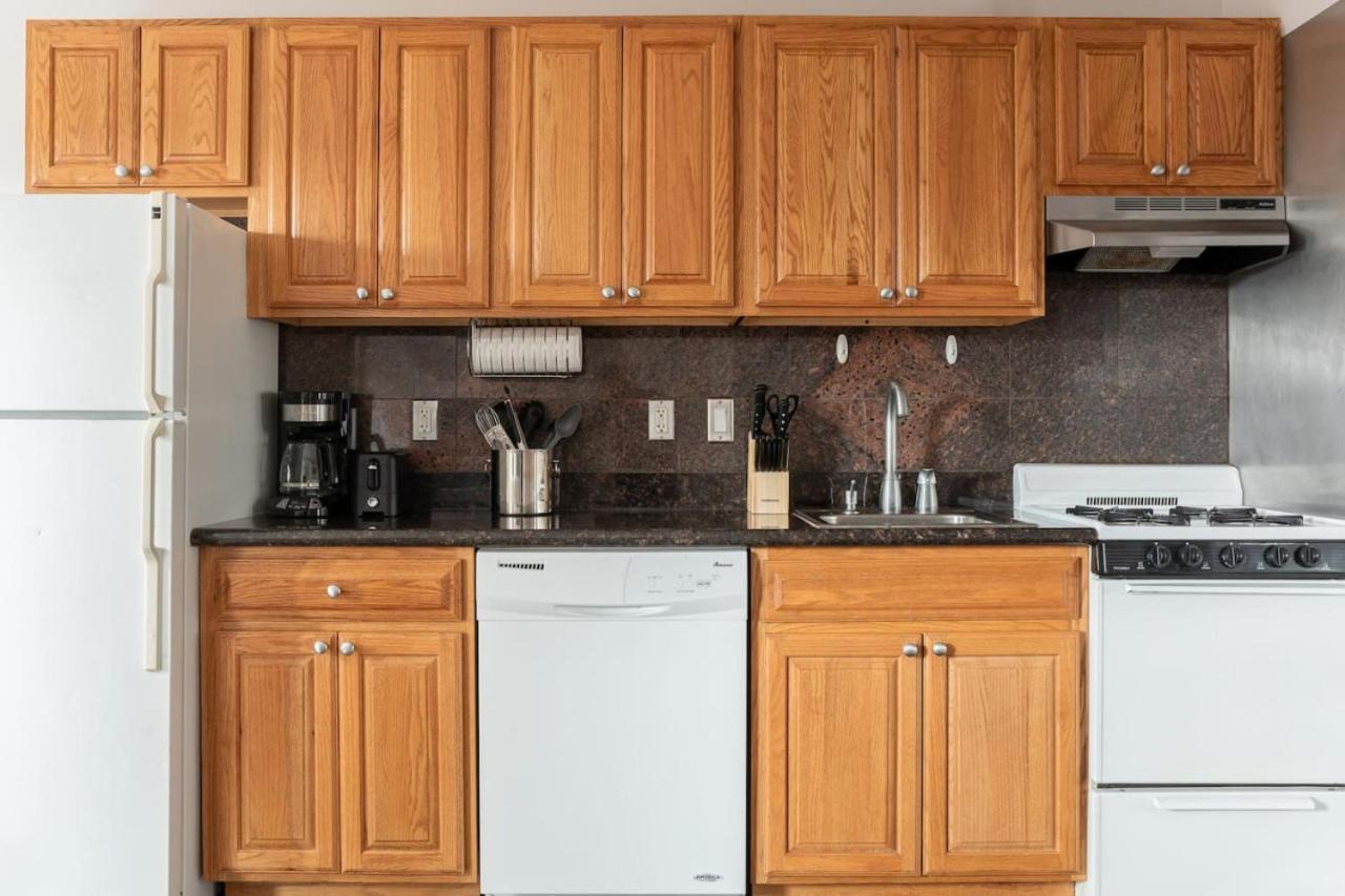 Comfy 1br Minutes To Common With 99 Walk Score * Boston