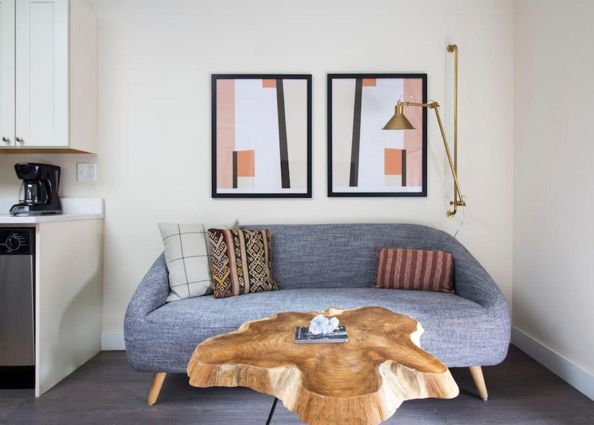 Downtown Nurses Welcome * Boston