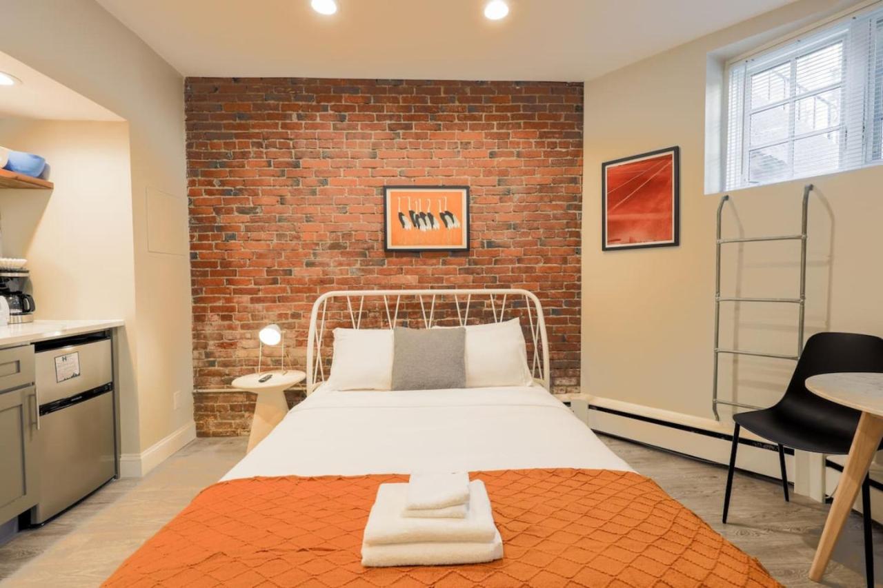 Cozy Garden Level Apartment *