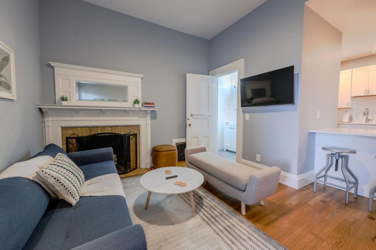 Spacious Back Bay 2br Apartment Boston