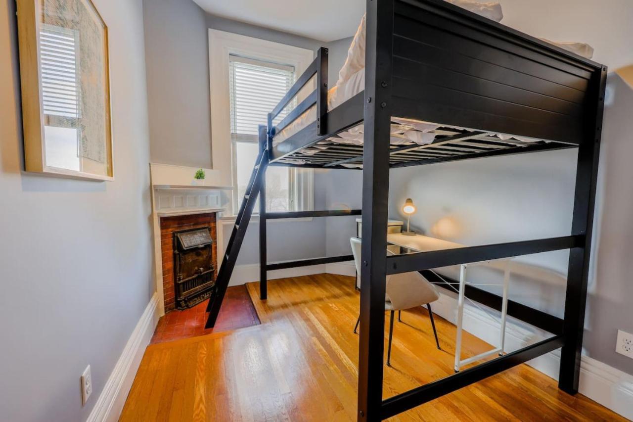 Spacious Back Bay 2br
