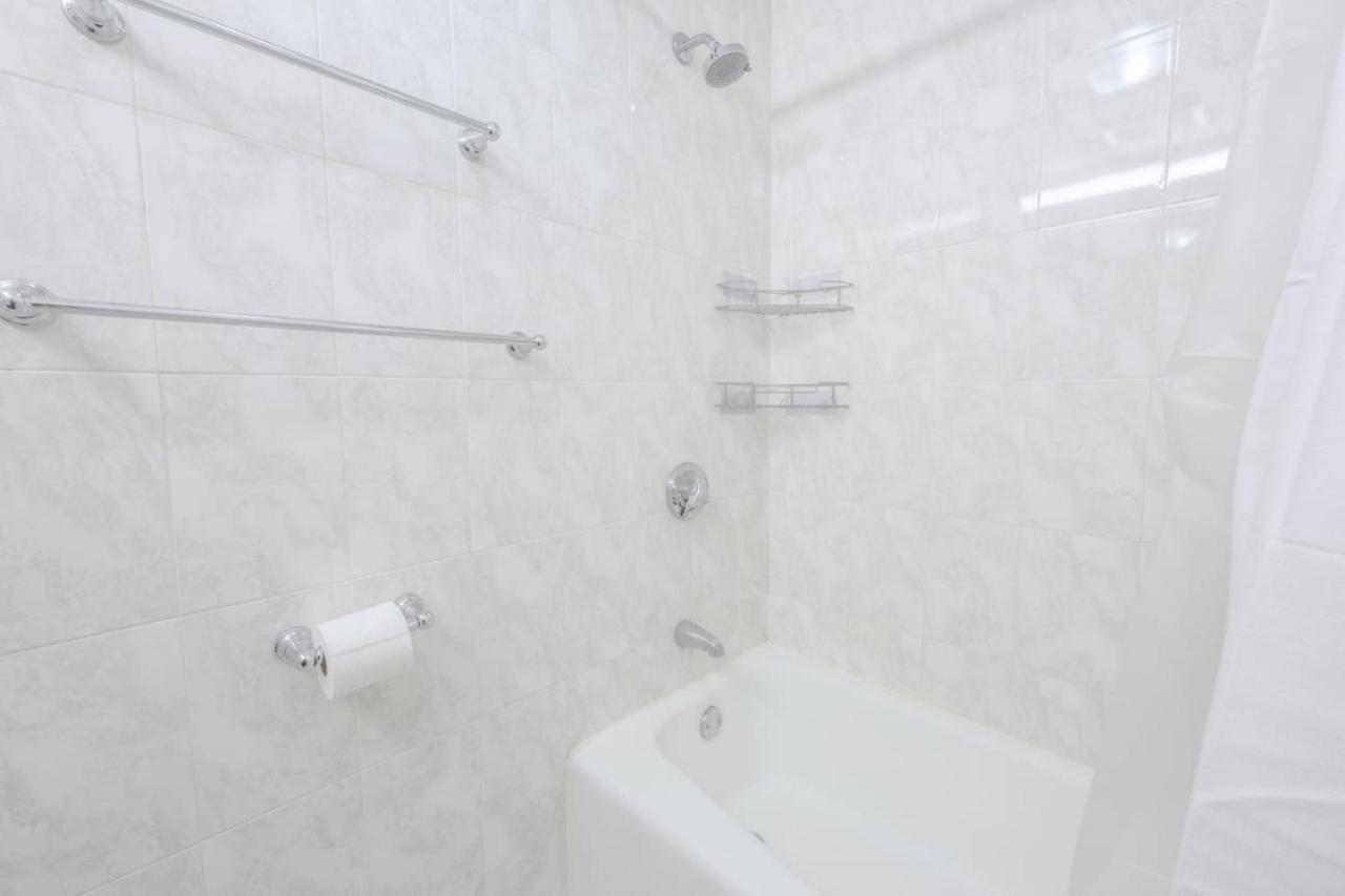 Chic 1 Bed Steps From Common * Boston