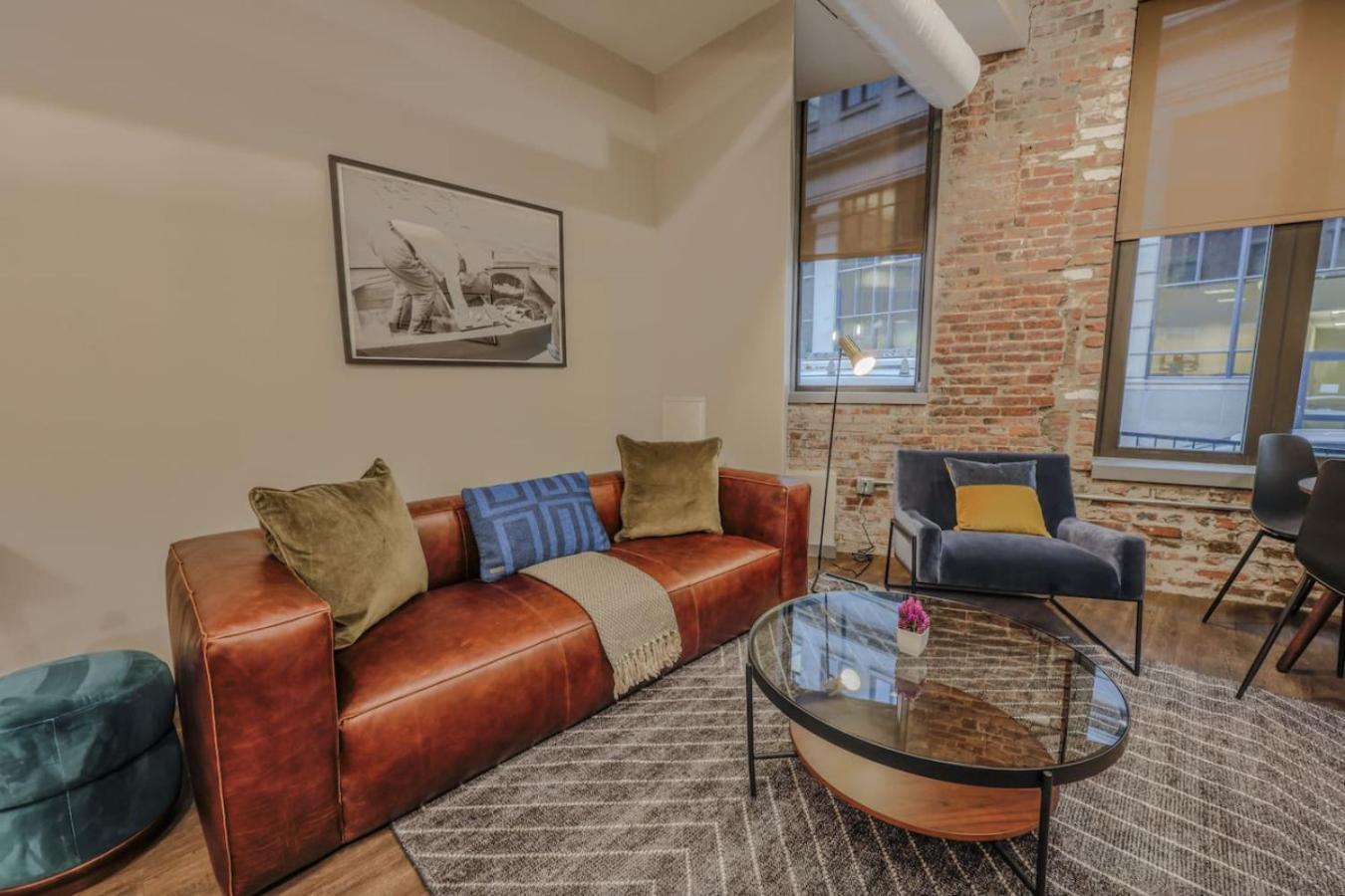 Classic And Chic 1 Bedroom Apartment Boston