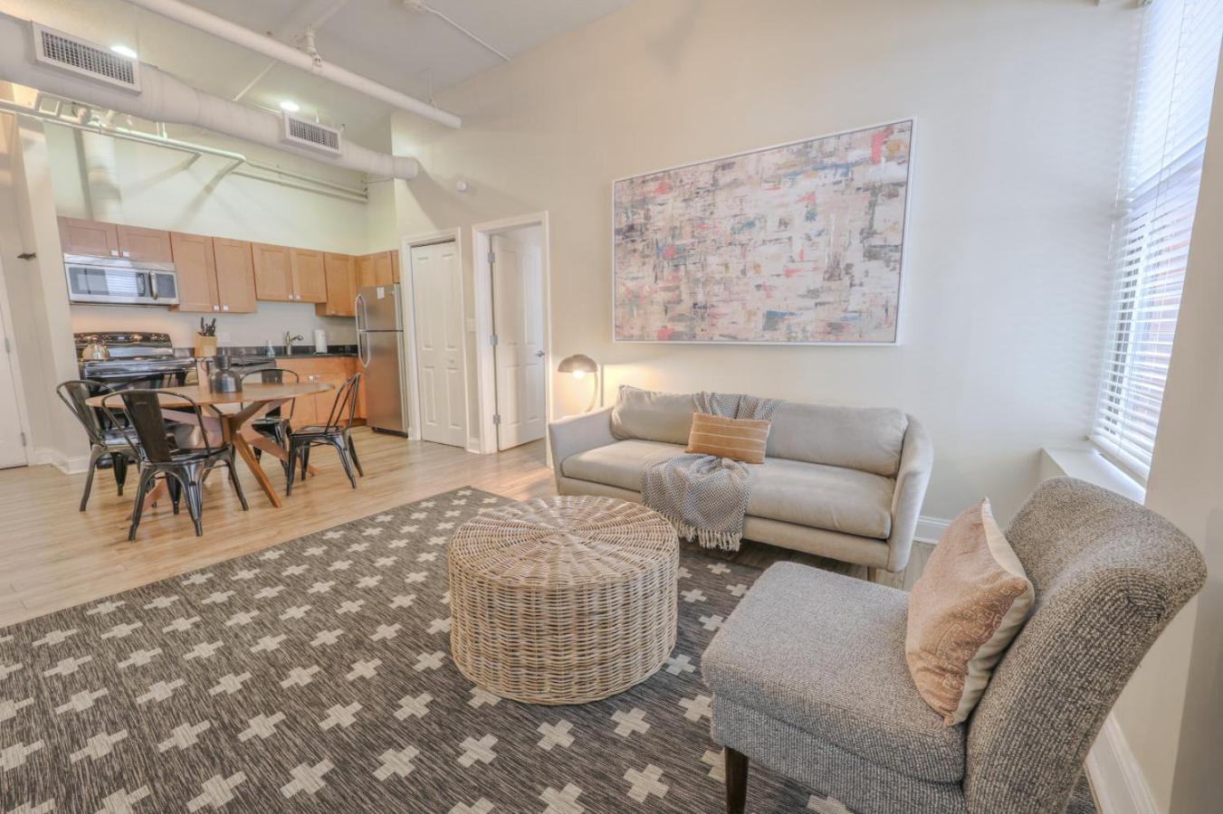 Airy 2br In Fidi Walk Anywhere *