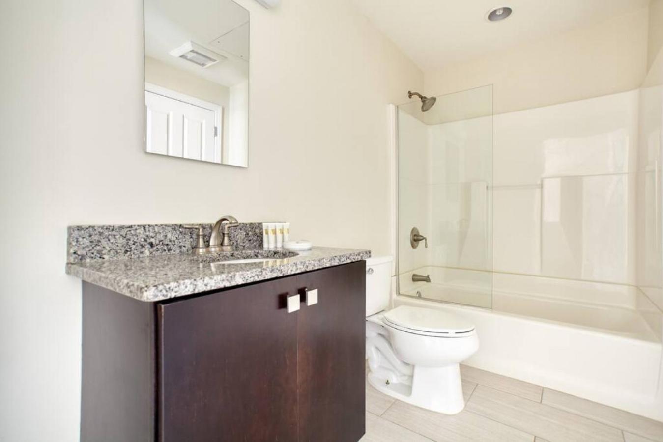 Apartment Open Air 2br In Fidi Close To Everything