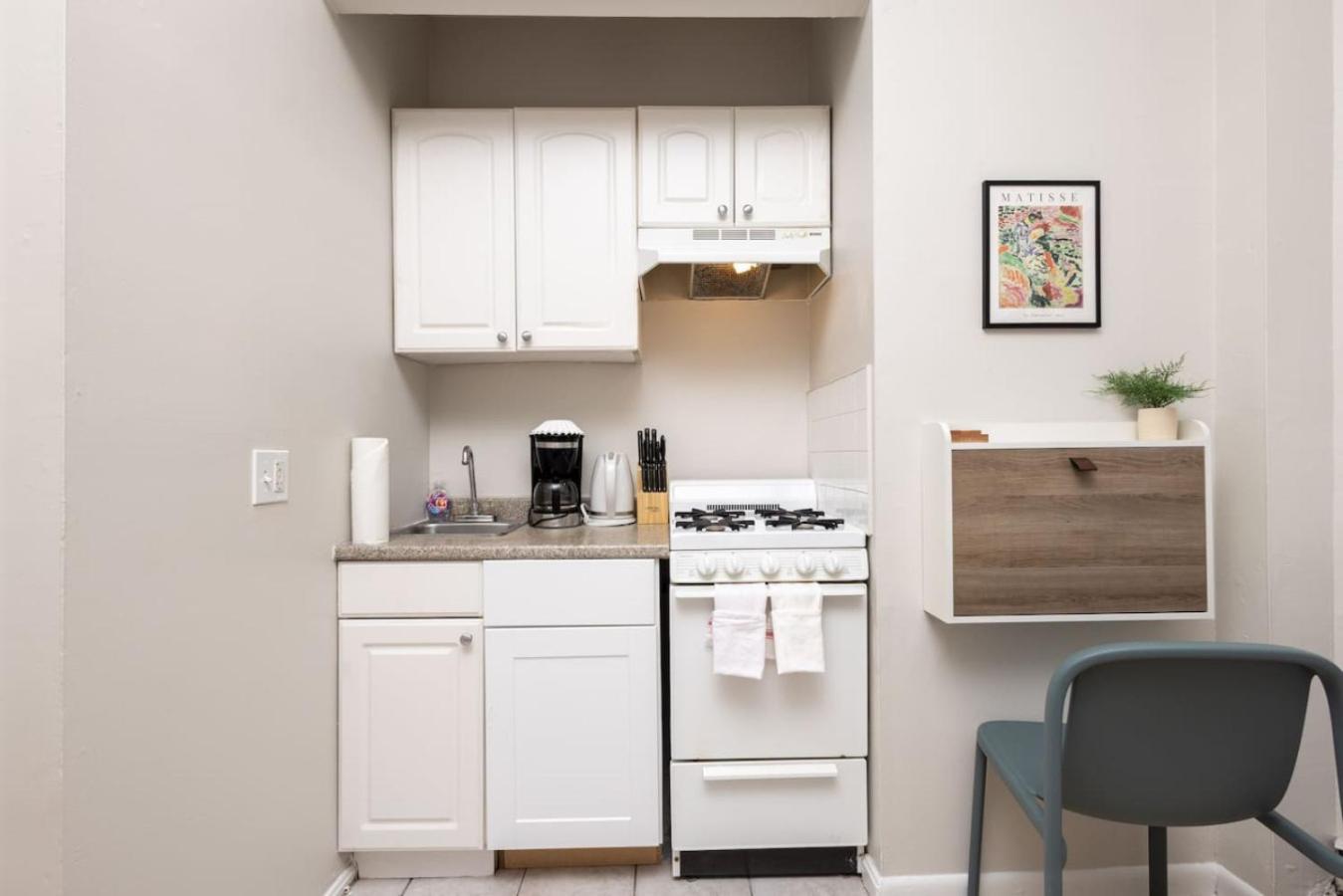 Retro On Quiet Street * Boston