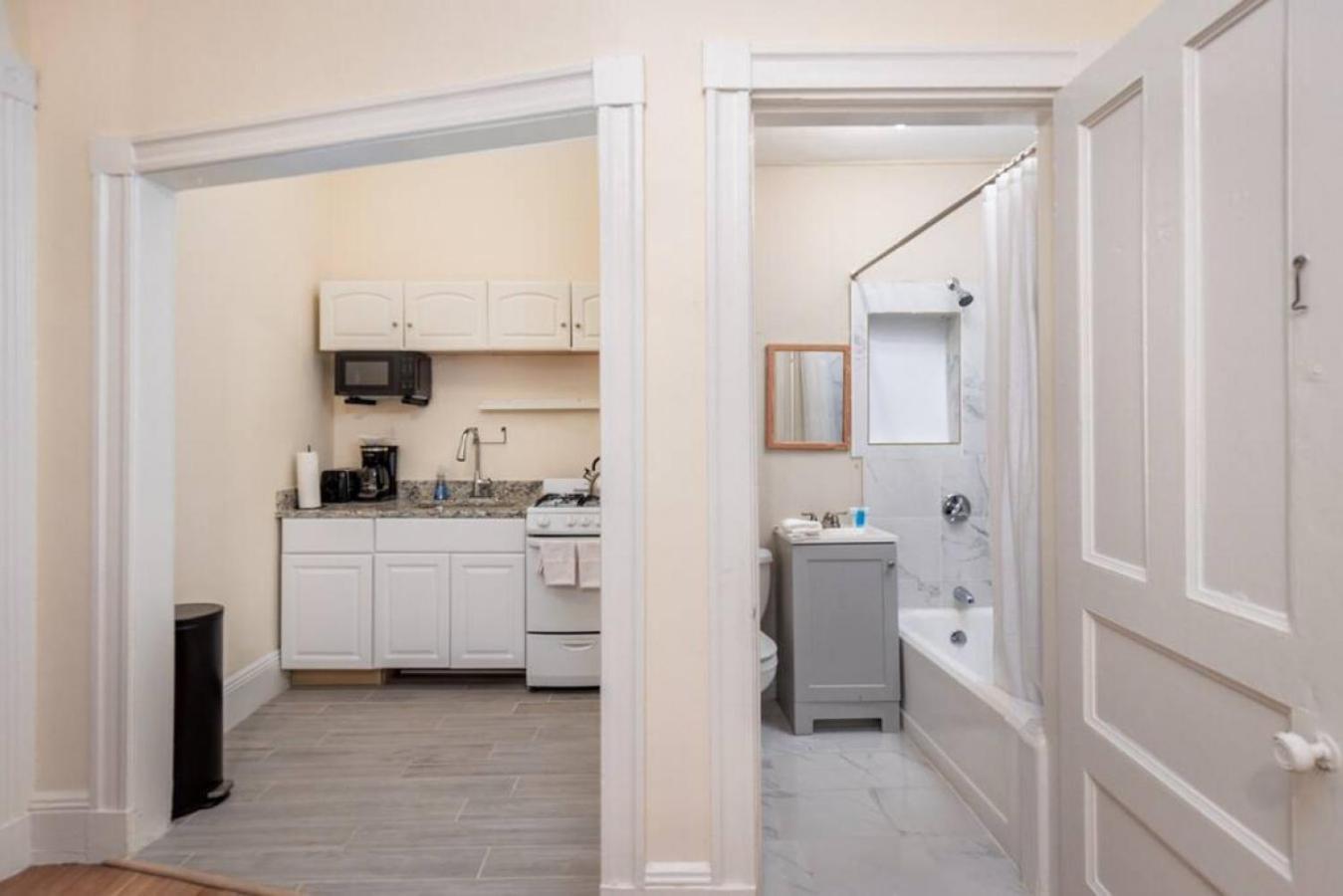 Cozy Back Bay 1 Bed 1 Bath