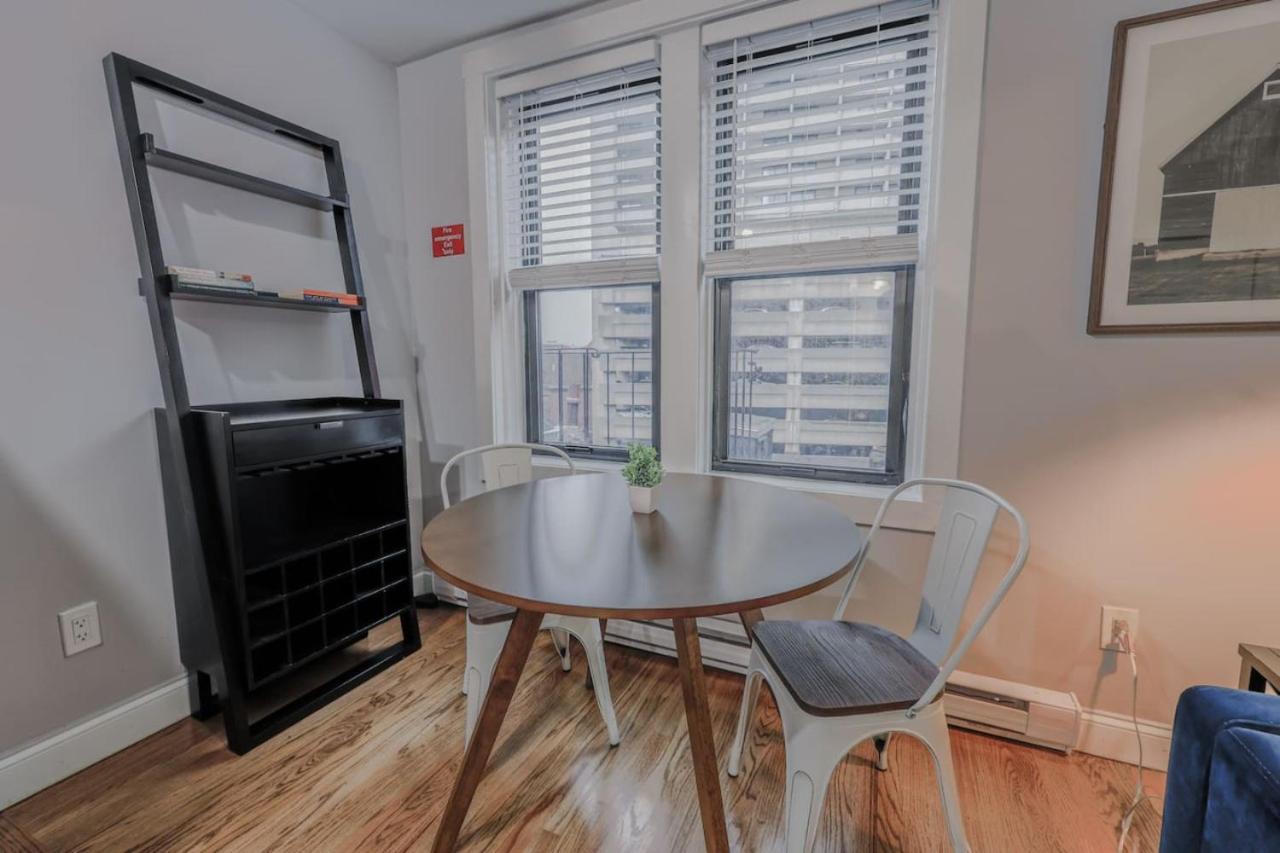 Apartamento Theater District Cozy 1 Br *