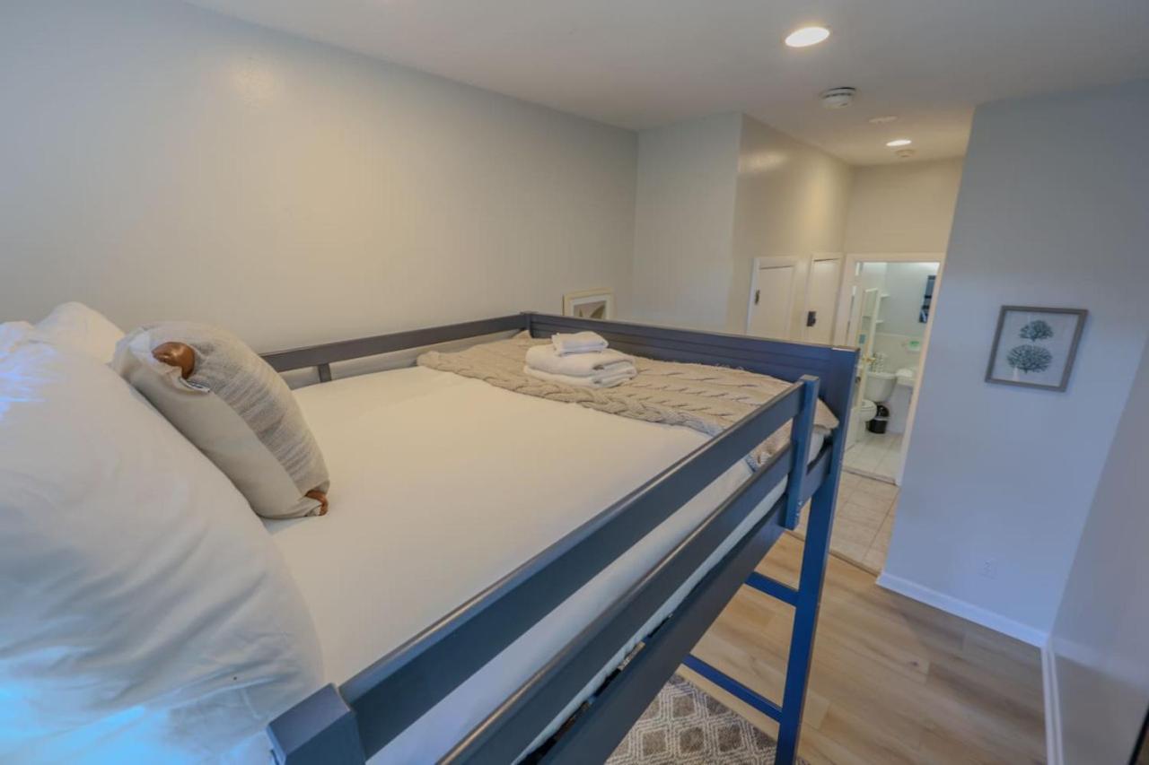 Cozy South End Apartment Boston
