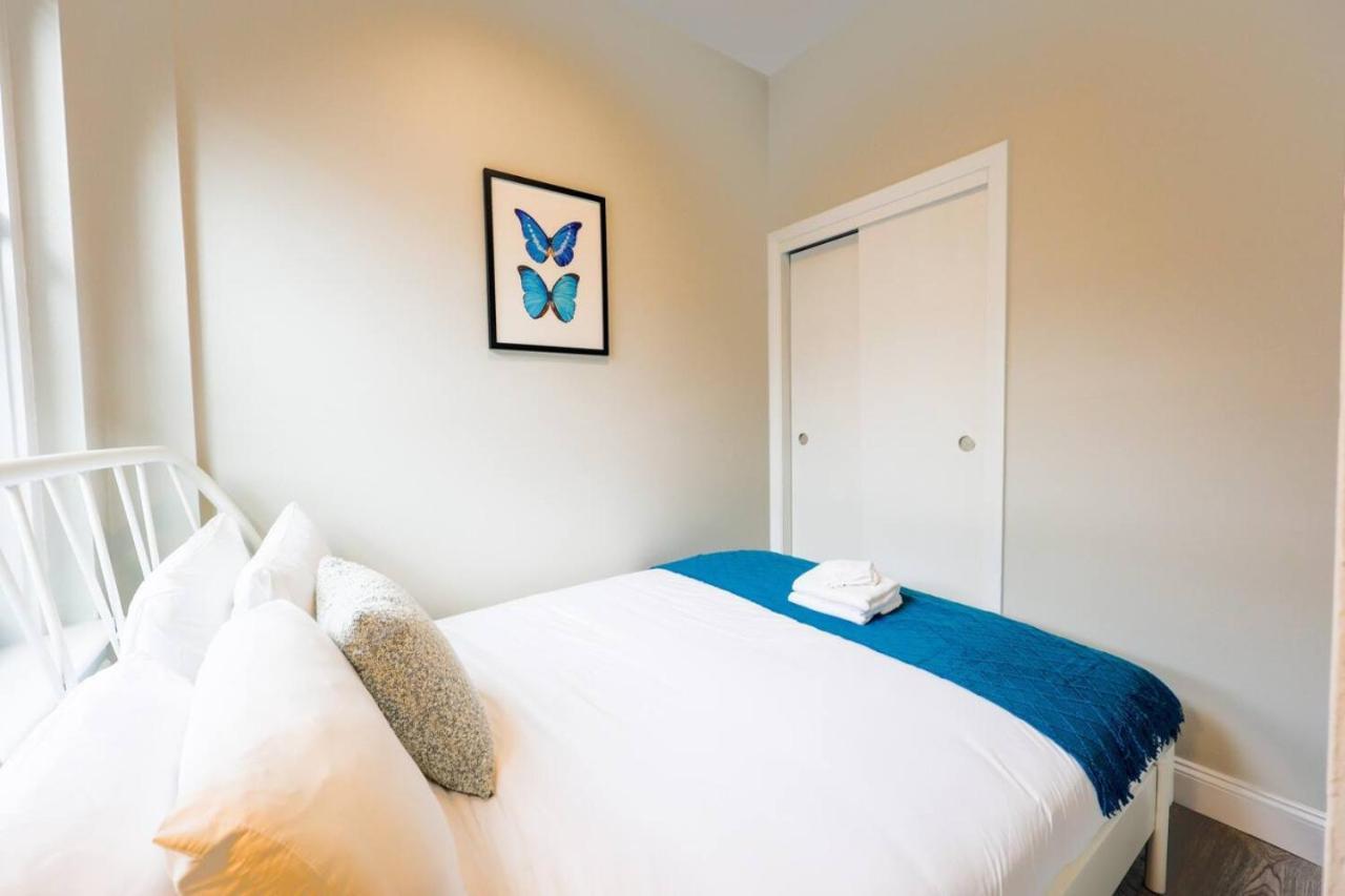 Spacious And Bright * Boston