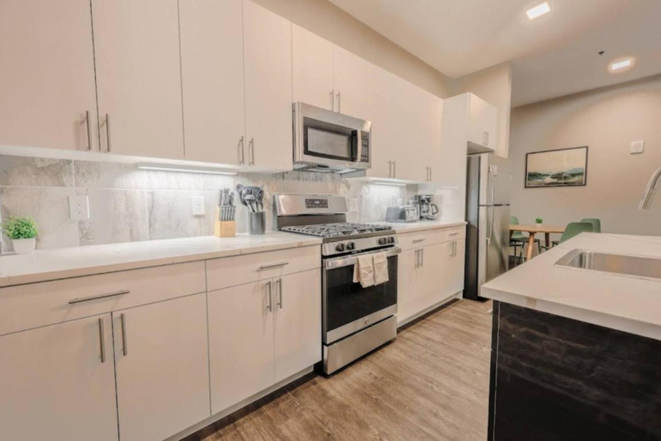 Apartment Chic Modern 2 Bed With Exposed Brick