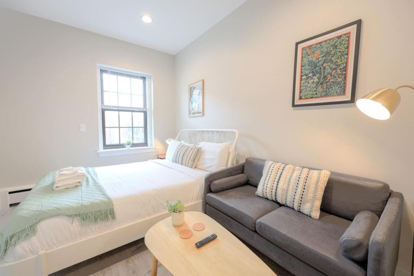 Quaint Close To Fenway Apartment *
