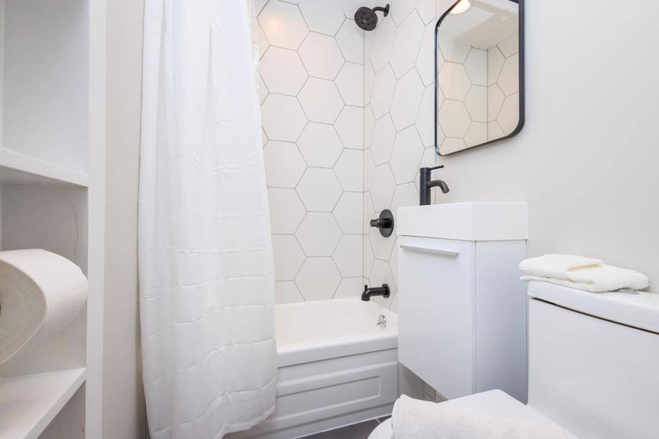 Apartment Compact Back Bay *
