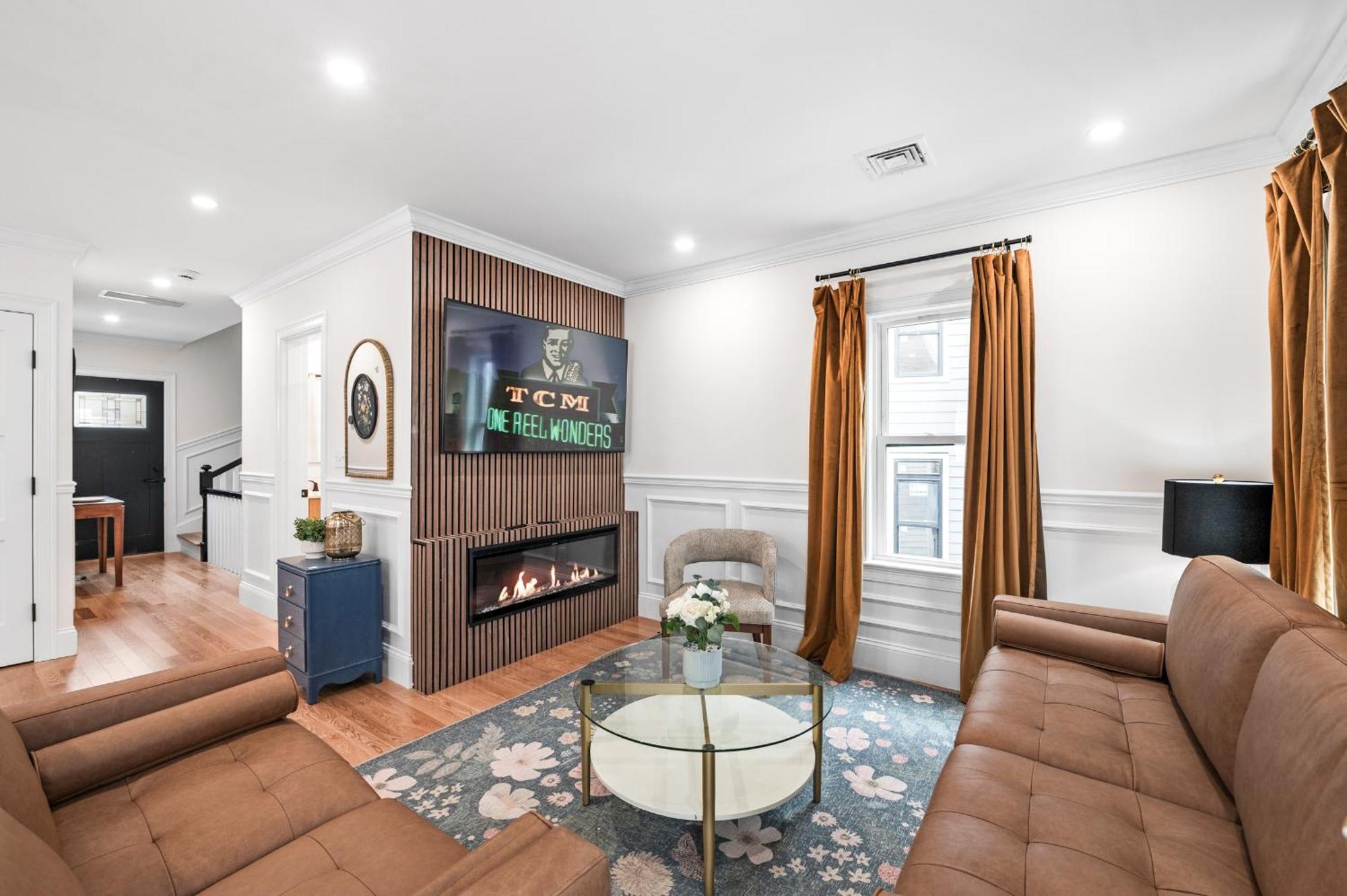 Forest Hill -boston Apartment *
