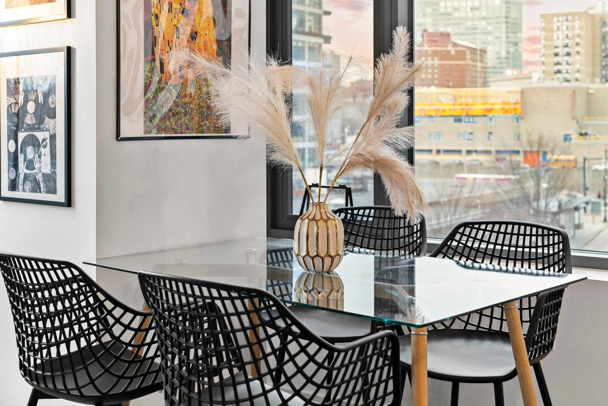 South End Luxe Family Getaway