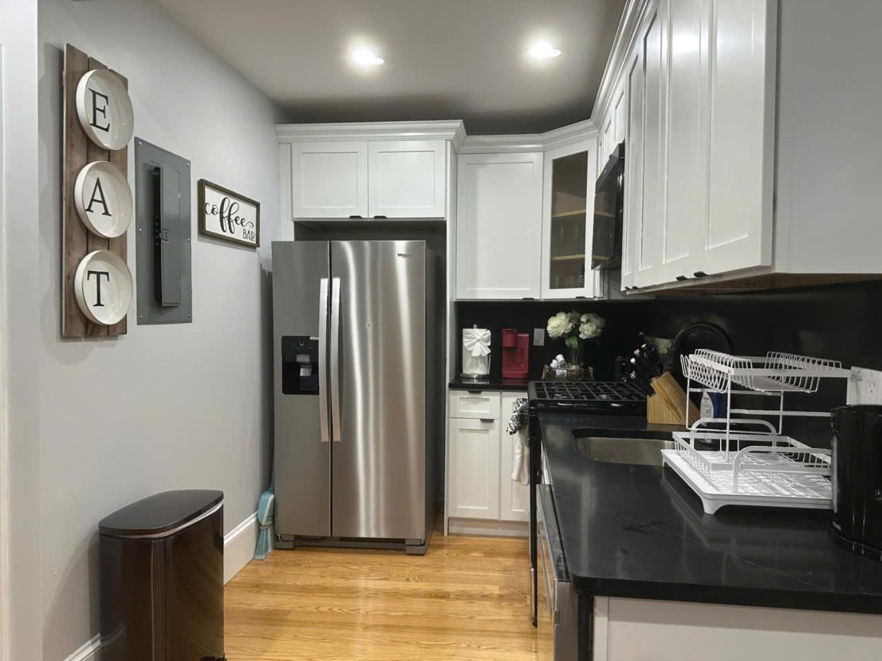 85b Brand New 3br, 2ba, Walk To Transit, Near Apartment