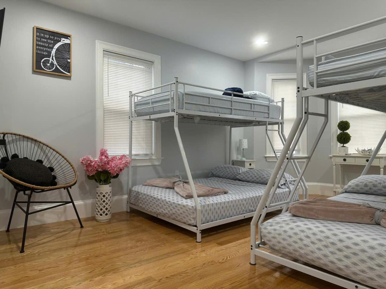 85b Brand New 3br, 2ba, Walk To Transit, Near Boston