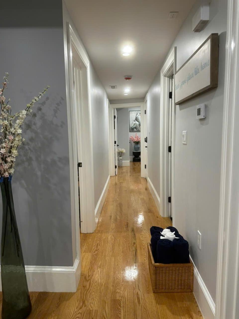 85b Brand New 3br, 2ba, Walk To Transit, Near * Boston