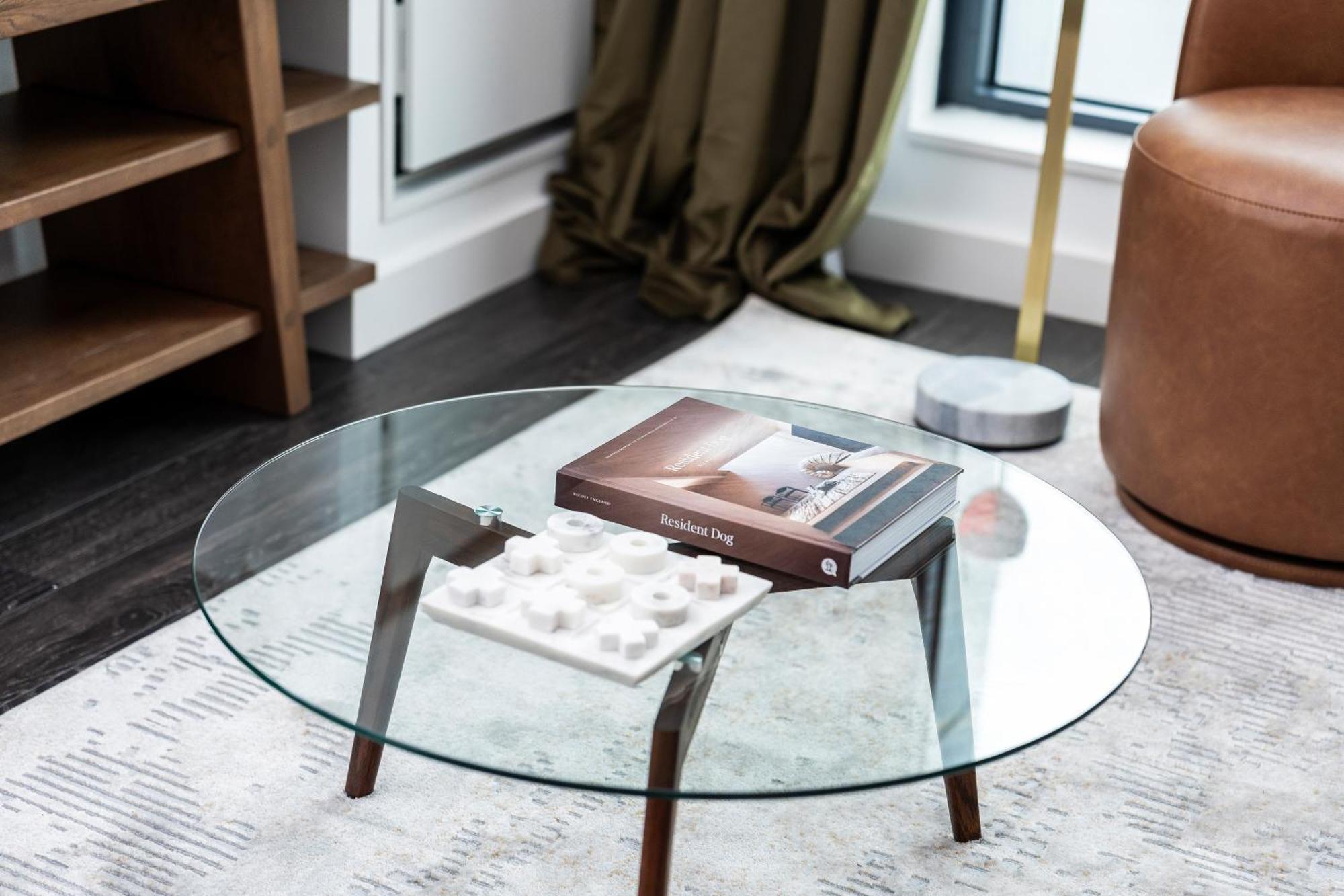 Luxury By Hyatus Downtown *