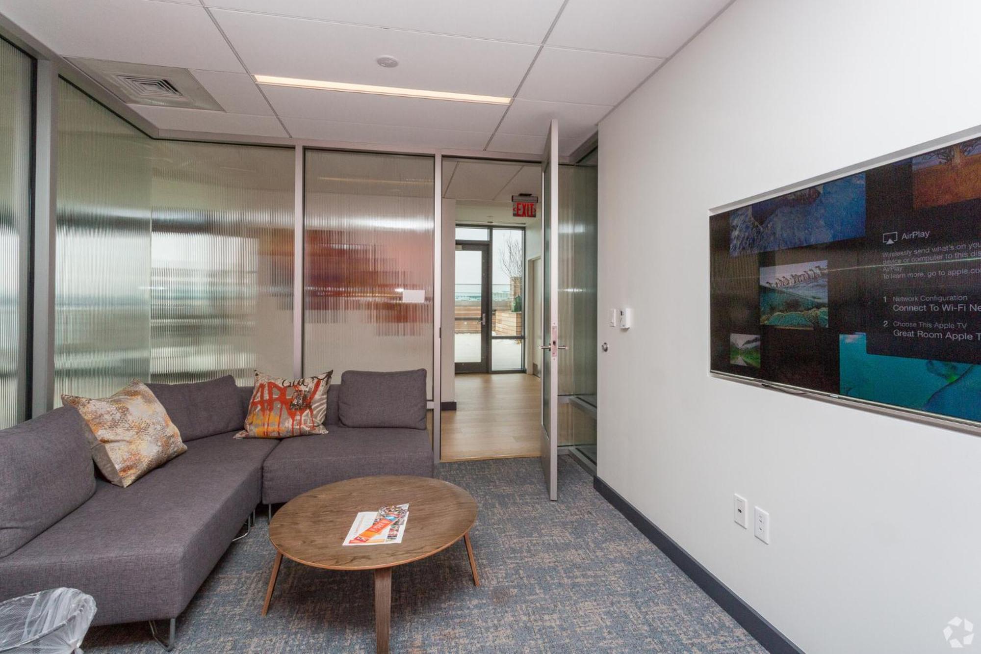 Luxury By Hyatus Downtown Boston